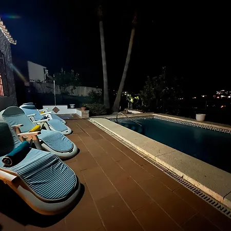 Villa Cd-1383 Three Bedroom With Pool Vinuela