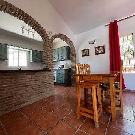 Villa Cd-1383 Three Bedroom With Pool Viñuela