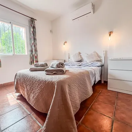 Villa Cd-1383 Three Bedroom With Pool